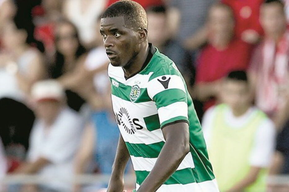 William Carvalho com cabeça em Inglaterra