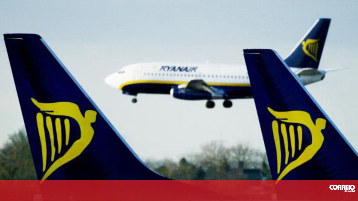 ryanair under seat bolsa
