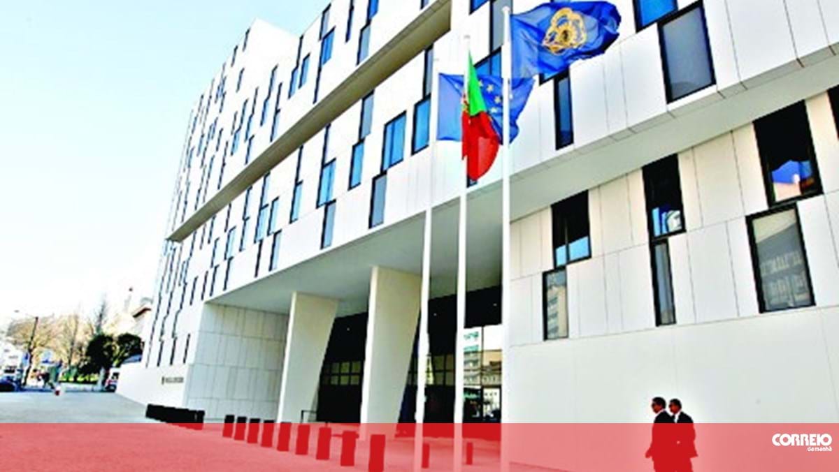 Polícia Judiciária apresenta "problemas de ligação" telefónica devido a reestruturação