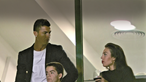 Namorada de Cristiano Ronaldo criticada por beber vinho