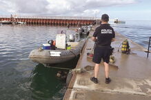 Polícia Marítima está a fazer o acompanhamento das intervenções de manutenção no porto da Culatra 