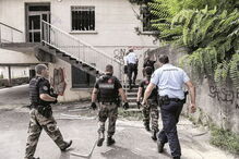 Polícia tem estado em força na área onde desapareceu menina de 9 anos