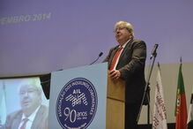 Luís Menezes Leitão