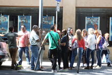 Manifestação de professores junto ao Ministério da Educação, que reclamam a maneira como estão a ser geridas as carreiras e os horários, bem como as colocações