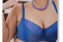 Mulheres tiram camisola por luta contra o cancro em calendário solidário