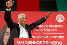 António Costa em ação de campanha em Matosinhos
