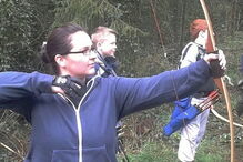 Mãe de duas crianças morre na banheira após descobrir que estava grávida