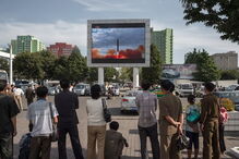 População de Pyongyang assiste a lançamento de míssil