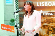 Teresa Leal Coelho foi surpreendida por este momento de tensão, mas apresentou o seu programa eleitoral para Lisboa