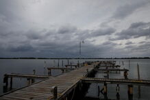 Furacão Maria assola várias ilhas das Caraíbas