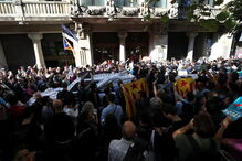 Milhares saíram à rua em Barcelona para protestar contra detenções ligadas ao referendo independentista