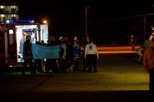 Momento em que a mulher é retirada para o helicóptero do INEM, em Peniche