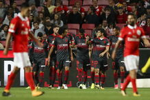 Jogadores do Braga comemoram o empate na luz