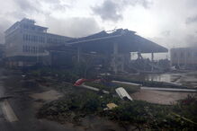 Destruição causada pelo furacão Maria na ilha de Dominica