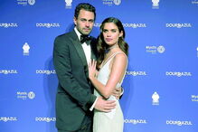 Sara Sampaio e o noivo, Oliver Ripley