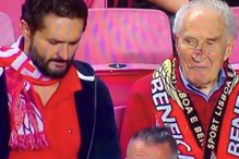 Neto leva avô ao Estádio da Luz para o homenagear