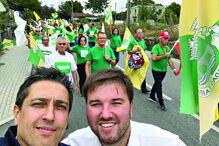 Luís Soares, (à dir.) é o candidato do PS à freguesia de Caldas das Taipas