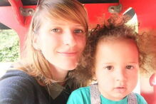 Criança é morta depois de perder um sapato