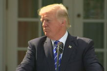 Trump apoia Rajoy e diz que ideia da independência da Catalunha é 