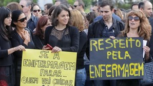Centenas de enfermeiros protestam em Coimbra