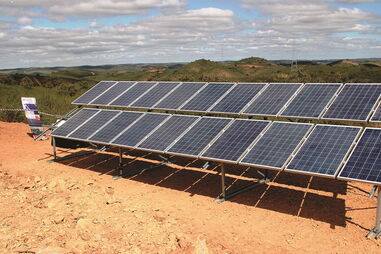 Construção de central fotovoltaica 