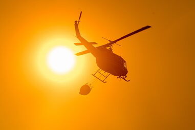 Helicóptero de combate a fogos