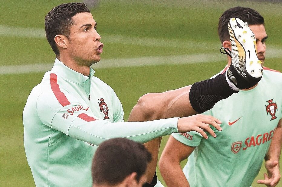 Campeonato do Mundo, Fernando Santos, Portugal, Hungria, Cristiano Ronaldo, Arena Groupama, Mundial da Rússia, Grupo B, Budapeste, Adrien, Suíça, Bruno Alves, Ilhas Faroé, CR7, Real Madrid, Seleção, Pepe, desporto, futebol