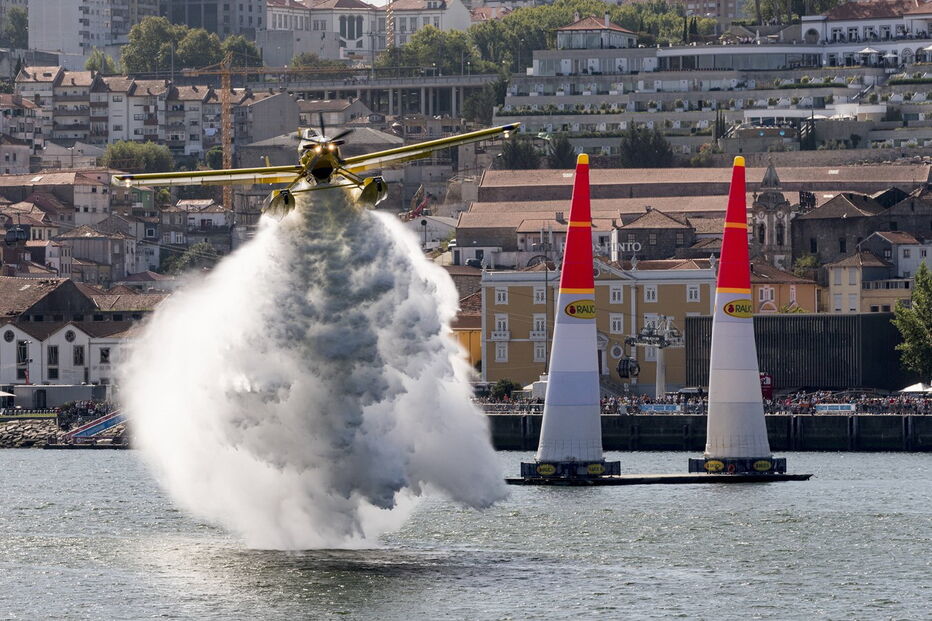 O segundo e último dia de Red Bull Air Race, no Porto