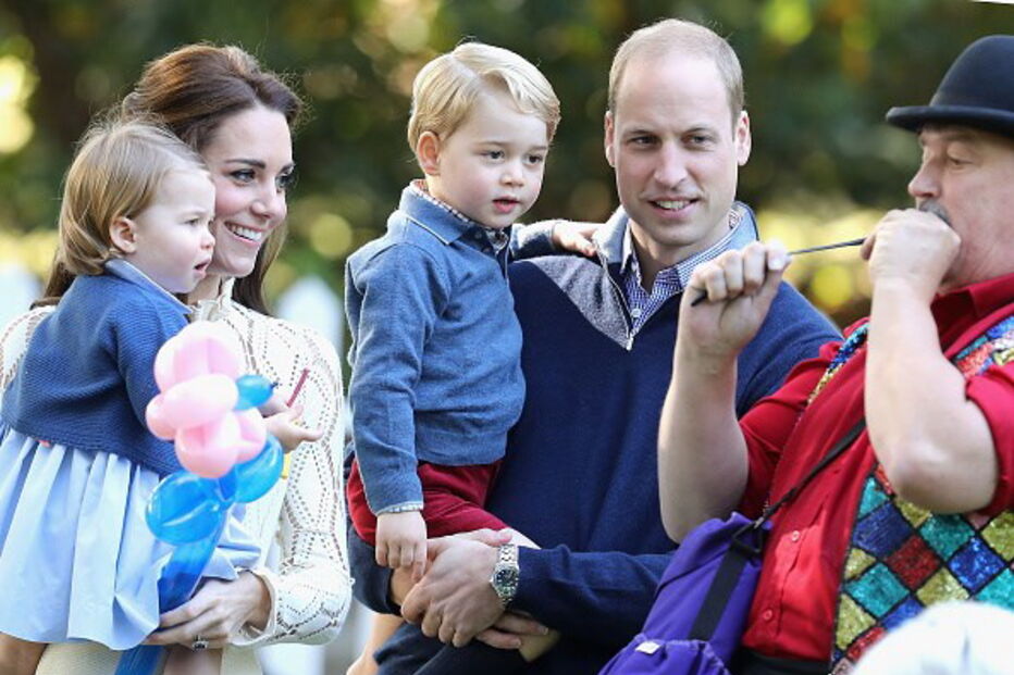O príncipe William e Kate têm dois filhos, George, de quatro anos, e Charlotte, de dois.
