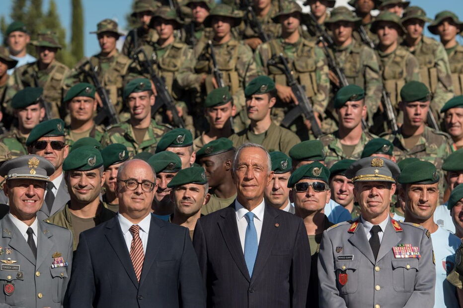 Marcelo Rebelo de Sousa visitou base dos páraquedistas em Tancos