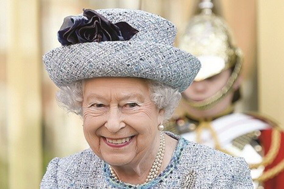 Rainha Isabel II vê a família continuar a aumentar, aos 91 anos 