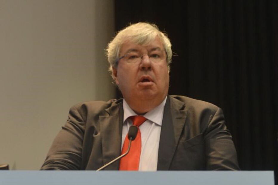 Luís Menezes Leitão