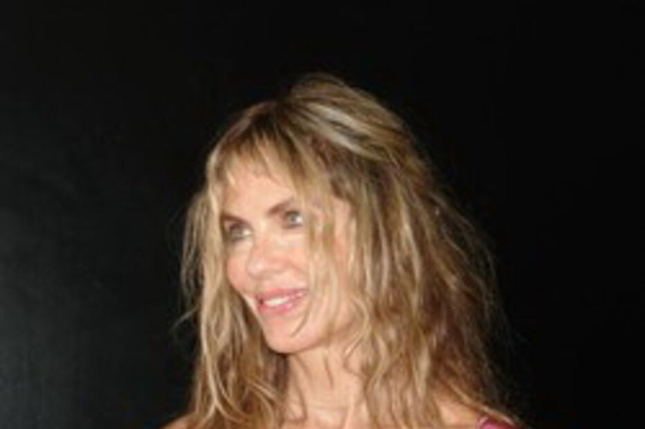 Elizabeth Kemp