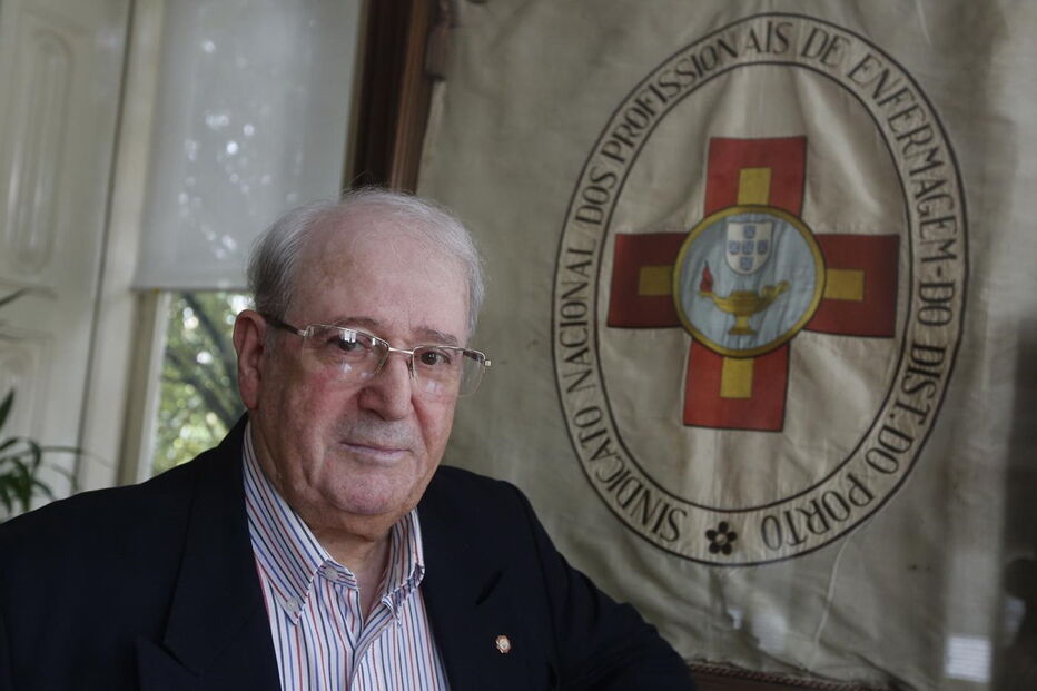 José Correia Azevedo. do sindicato dos enfermeiros