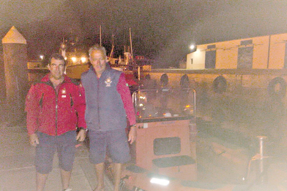 enfermeira, Arthur, Culatra, Faro, Hospital de Faro, Olhão, presidente da Associação de Moradores da Ilha da Culatra, Sílvia Padinha, Instituto de Socorros a Náufragos