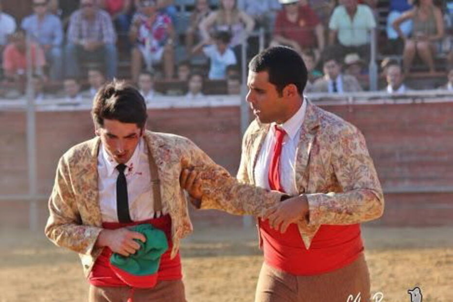 Pedro Primo à esquerda