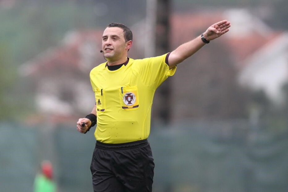 O árbitro Vasco Santos