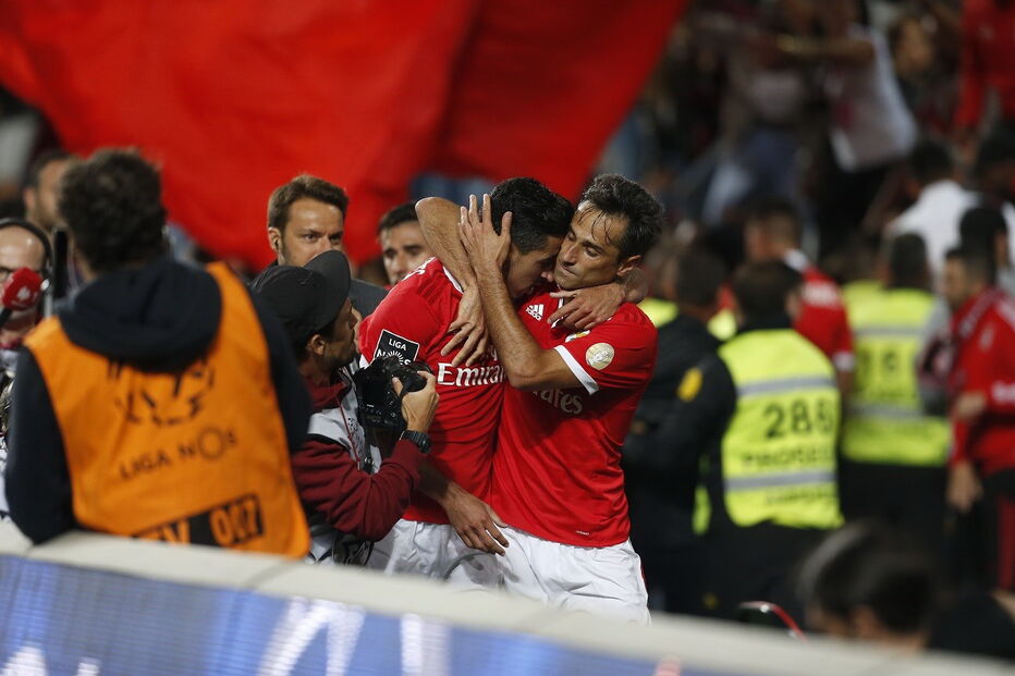 Benfica venceu Portimonense na Luz por 2-1