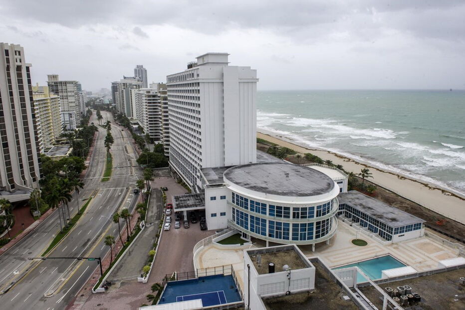 O estado americano da Florida prepara-se par ao furacão Irma