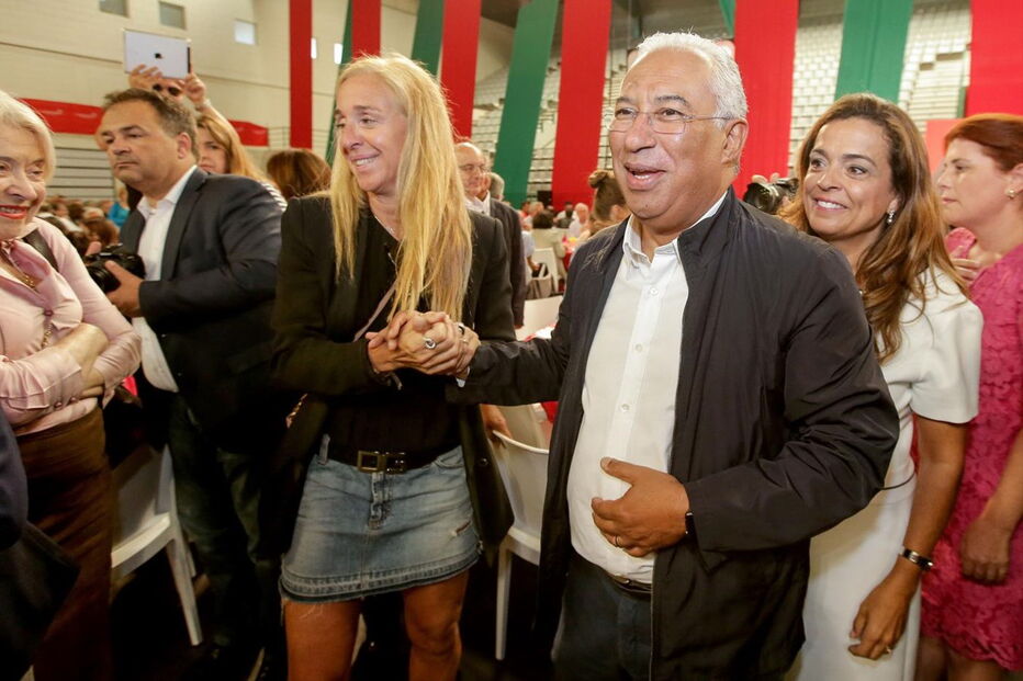 António Costa em ação de campanha em Matosinhos