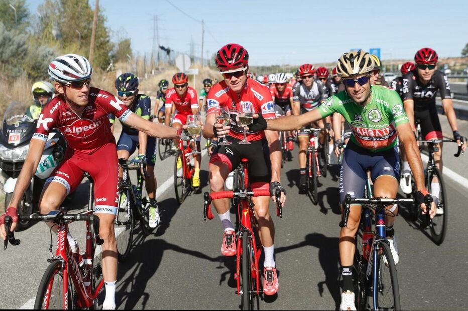 Froome celebra vitória na Volta à Espanha