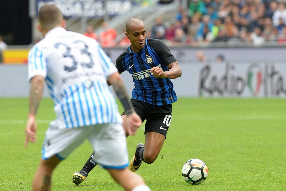 João Mário foi titular na vitória do Inter sobre o Spal