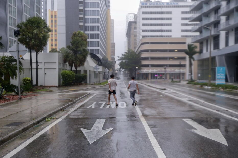 Imagens insólitas mostram destruição provocada pelo Irma
