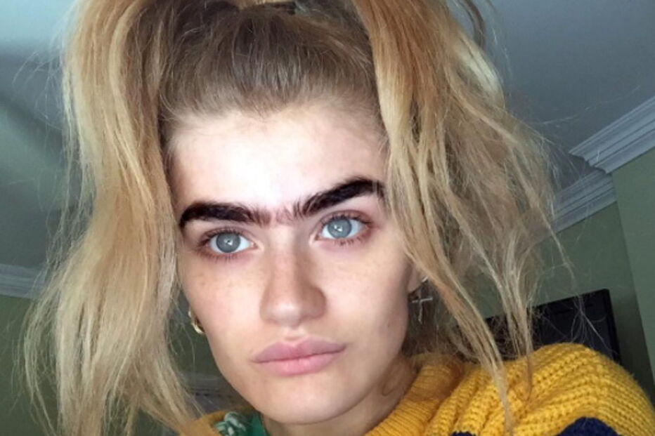 Modelo com ‘monocelha’ dá que falar nas redes sociais