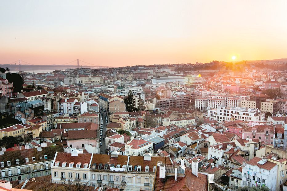 IMI rende 1600 milhões com reavaliação da troika