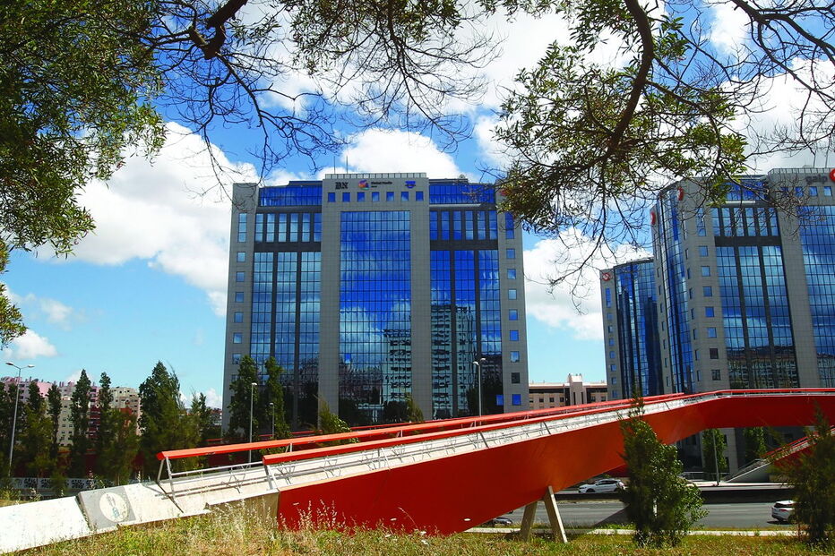 Daniel Proença de Carvalho, EBITDA, Global Media, Diário de Notícias, Controlinveste, Jornal de Notícias, Rádio Notícias, Publicidade, avenida da Liberdade, TSF, empresário angolano, António Mosquito, Joaquim Oliveira, Luís Montez, Novo Banco, BCP, DN, KNJ Investment, media