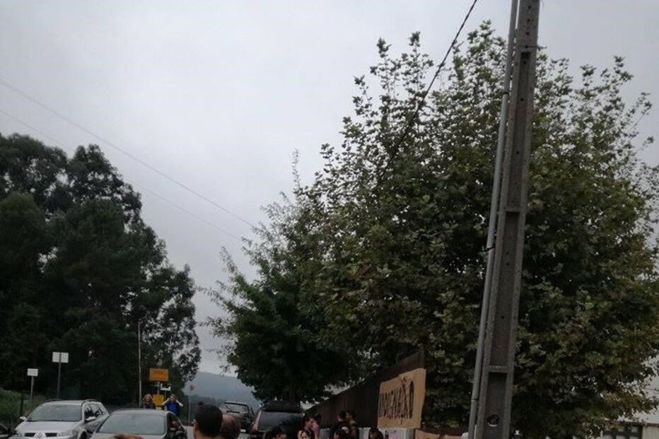 Pais mantêm boicote às aulas em escola de Barcelos