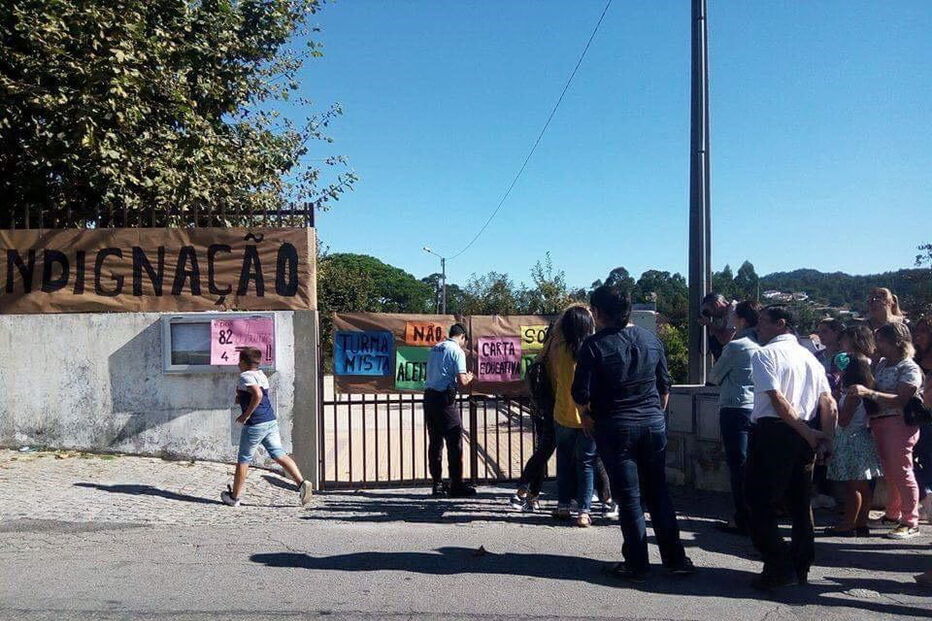 Pais mantêm boicote às aulas em escola de Barcelos
