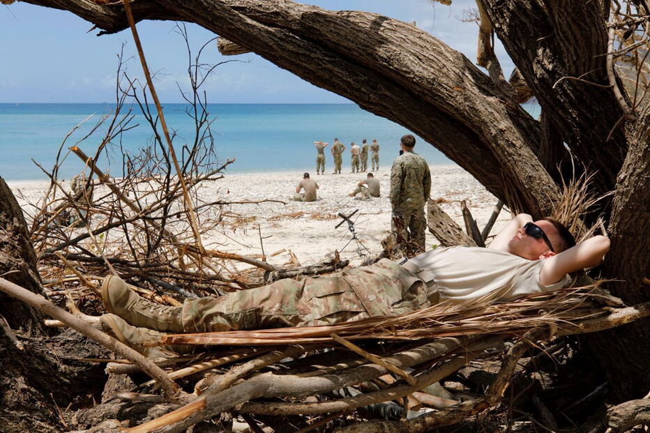 Furacão Maria aproxima-se das ilhas Virgem Americanas, onde forças armadas tomam posição