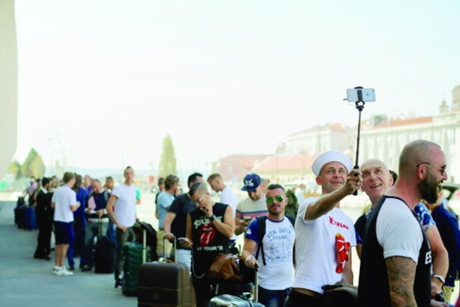 Cerca de duas mil pessoas embarcaram em Lisboa no cruzeiro gay